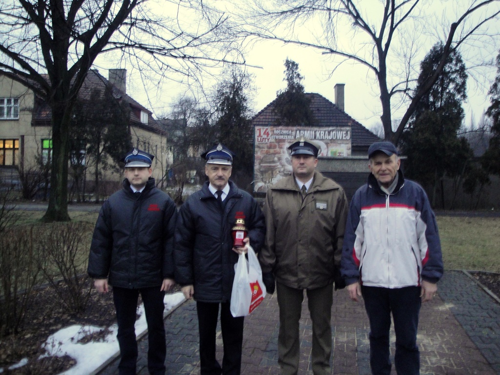 Członkowie Koła ZOR RP w Zawierciu uczcili rocznicę powstania Armii Krajowej