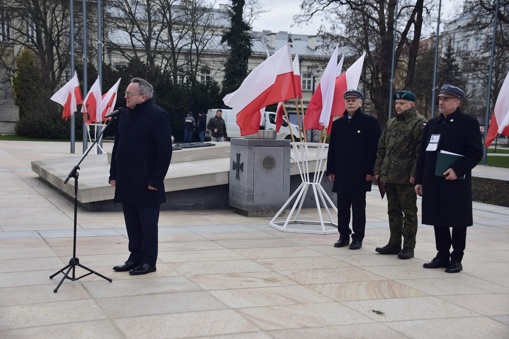 Członkowie Koła nr 1 ZOR RP w Lublinie uczcili XXV Dzień Imienin Marszałka J. Piłsudskiego w Lublinie      