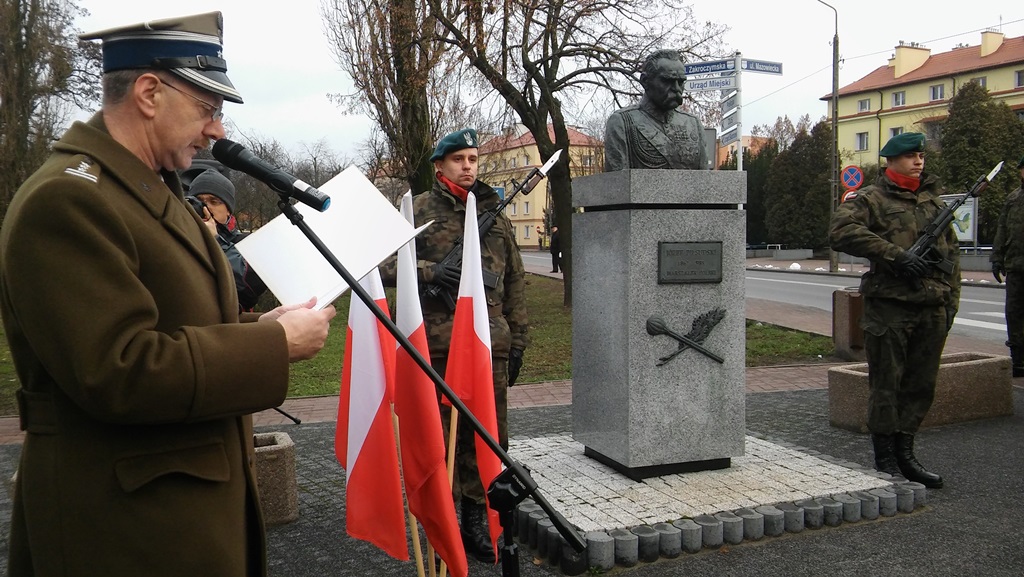 Obchody 150 rocznicy urodzin Marszałka Józefa Piłsudskiego w Nowym Dworze Mazowieckim