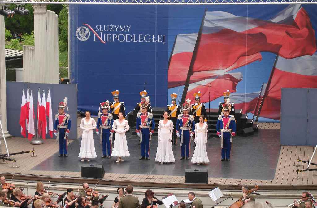 Święto Flagi w Łazienkach Królewskich w Warszawie