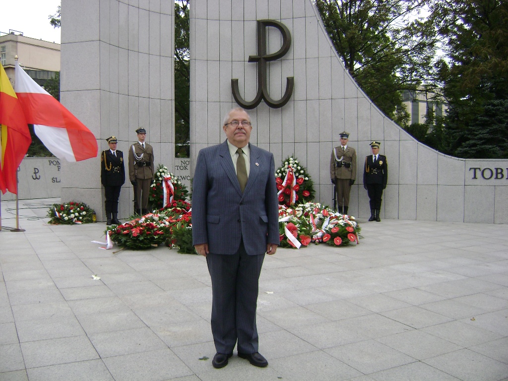 ZOR RP na obchodach 79 rocznicy powstania Polskiego Państwa Podziemnego  w Warszawie