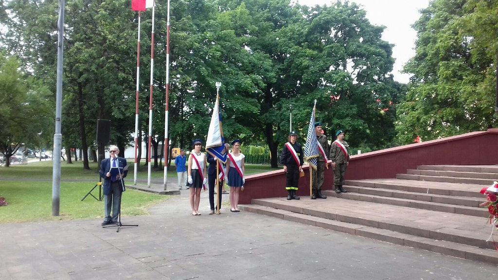 Pamięć o ofiarach niemieckich nazistowskich obozów koncentracyjnych  i obozów zagłady  w  Zawierciu