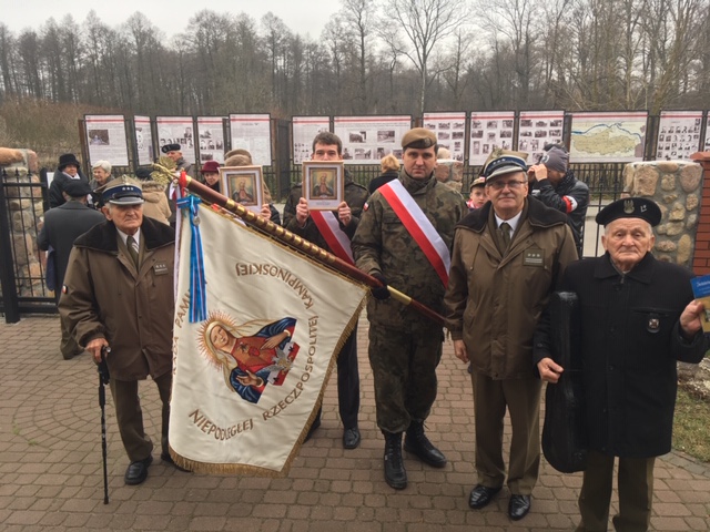 Uroczystość patriotyczno – religijna w m. Wiersze 