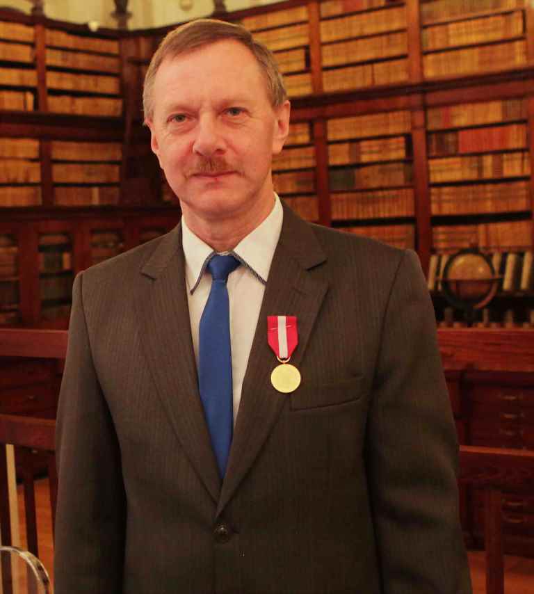 Prezes ZOR RP odznaczony Złotym Medalem Za Długoletnią Służbę