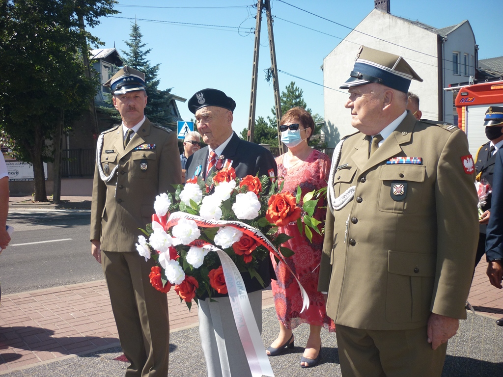 Obchody 100 - lecia Bitwy Warszawskiej  i Święta Wojska Polskiego w Nowym Dworze Mazowieckim