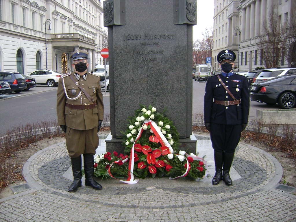 ZOR RP oddał hołd Marszałkowi Józefowi Piłsudskiemu w Warszawie w 153 rocznicę urodzin