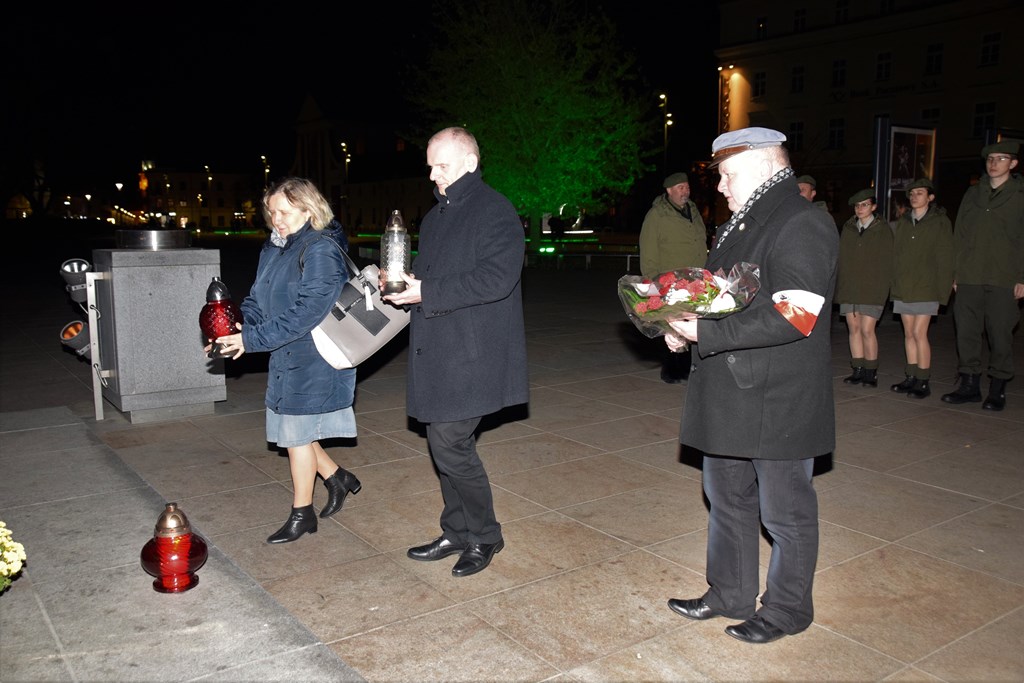 Przekazanie „Ognia Niepodległości” w ramach XX Sztafety Rowerowej  w Lublinie z udziałem członków Okręgu Lubelskiego ZOR RP