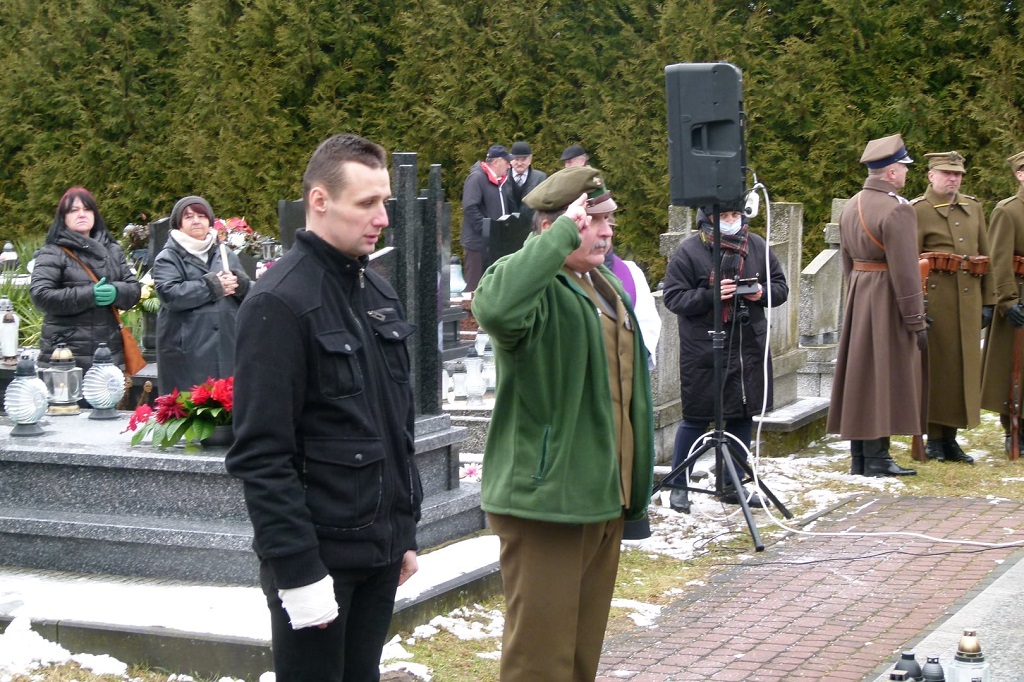 Uroczystości upamiętniające pomordowanych mieszkańców Borowa z udziałem członków Koła ZOR RP w Stalowej Woli