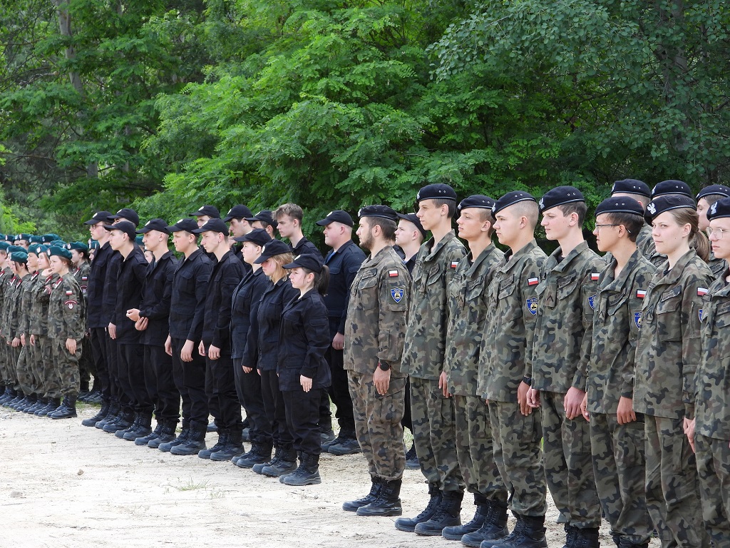Członkowie ZOR RP zorganizowali letni obóz szkoleniowy klas wojskowych  w Częstochowie