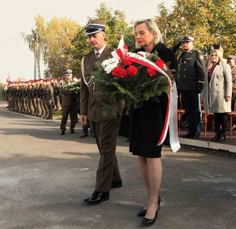 ZOR RP współorganizatorem obchodów 130. rocznicy urodzin gen. Władysława Andersa w Krośniewicach z udziałem Anny Marii Anders
