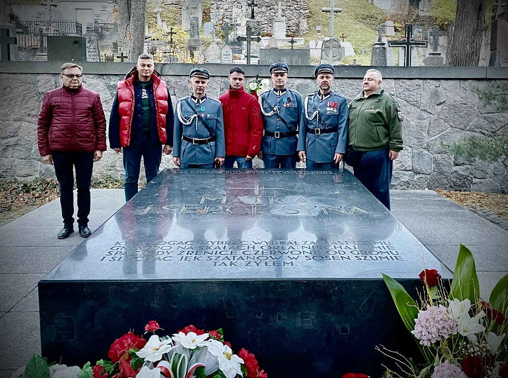Członkowie Okręgu Śląskiego ZOR RP w patriotycznej podróży historyczno -wojskowej na Litwie