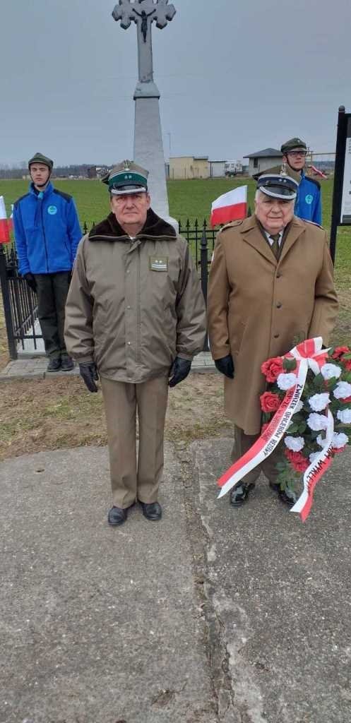Uroczystość upamiętniająca Żołnierzy Wyklętych w Popowie Borowym (Gmina Nasielsk) z udziałem ZOR RP