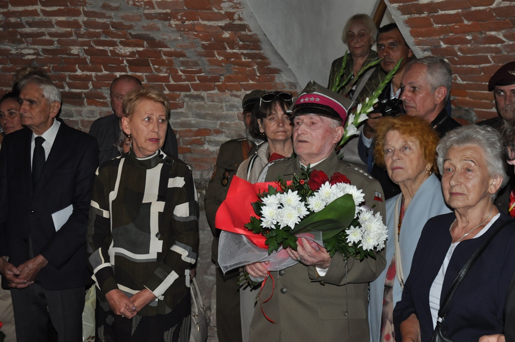 Członkowie Okręgu Lubelskiego ZOR RP uczestniczyli w Lublinie w obchodach 79. rocznicy likwidacji niemieckiego więzienia na Zamku Lubelskim