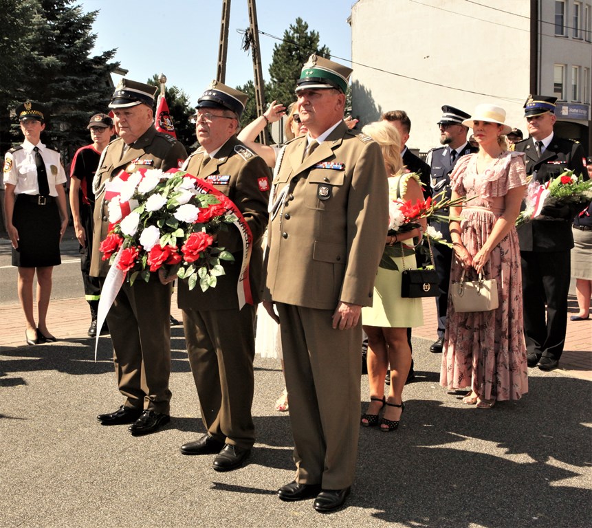 Członkowie ZOR RP na obchodach  Święta Wojska Polskiego oraz 103 rocznicy Bitwy Warszawskiej w Nowym Dworze Mazowieckim