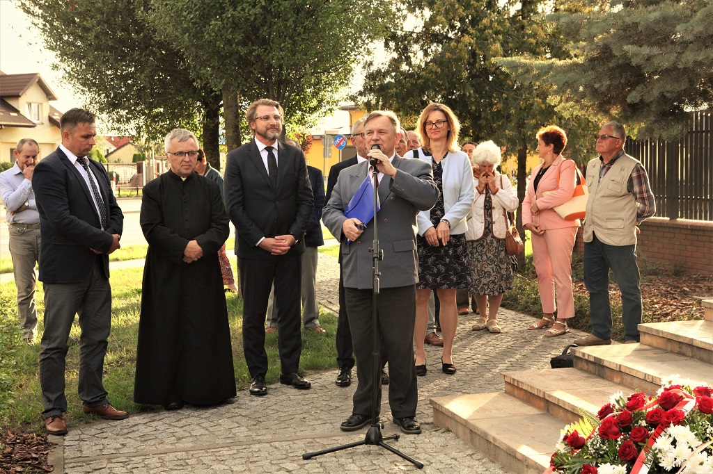 ZOR RP współorganizatorem uroczystości w Borzęcinie Dużym upamiętniającej ofiary niemieckich zbrodni popełnionych podczas Powstania Warszawskiego