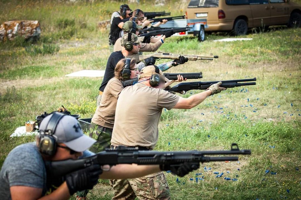Członkowie ZOR RP ze Stalowej Woli na specjalistycznym szkoleniu strzeleckim "Combat Shotgun Course"