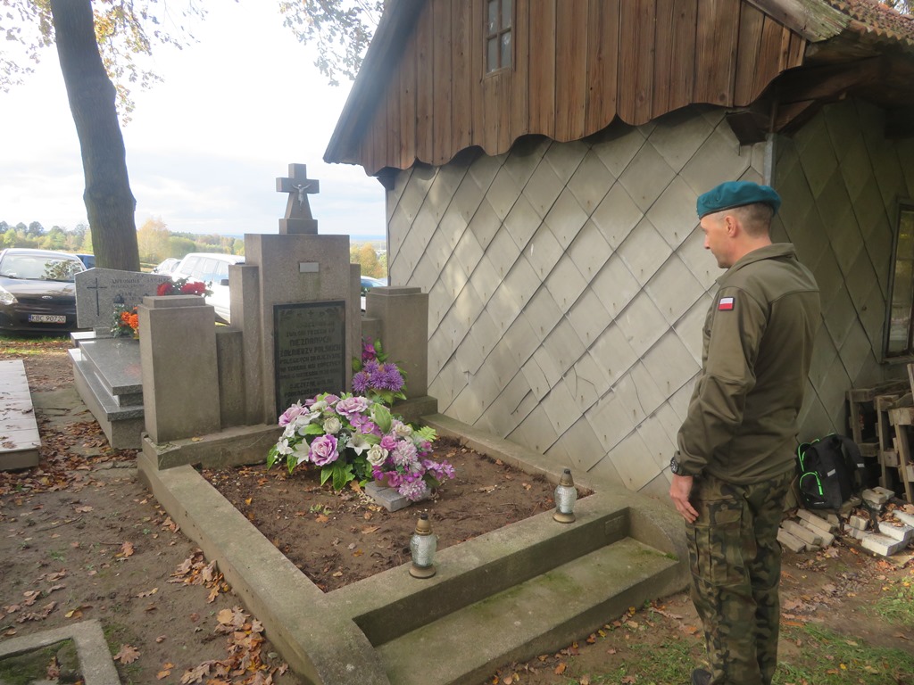 Okręg Małopolski ZOR RP w Łapczycy k. Krakowa uczcił pamięć żołnierzy polskich, poległych w II wojnie światowej