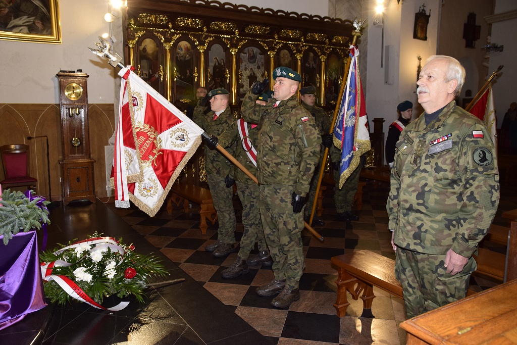 Członkowie Koła nr 1 ZOR RP w Lublinie uczcili 156. rocznicę urodzin Marszałka J. Piłsudskiego i 82. rocznicę śmierci Marszałka Śmigłego - Rydza