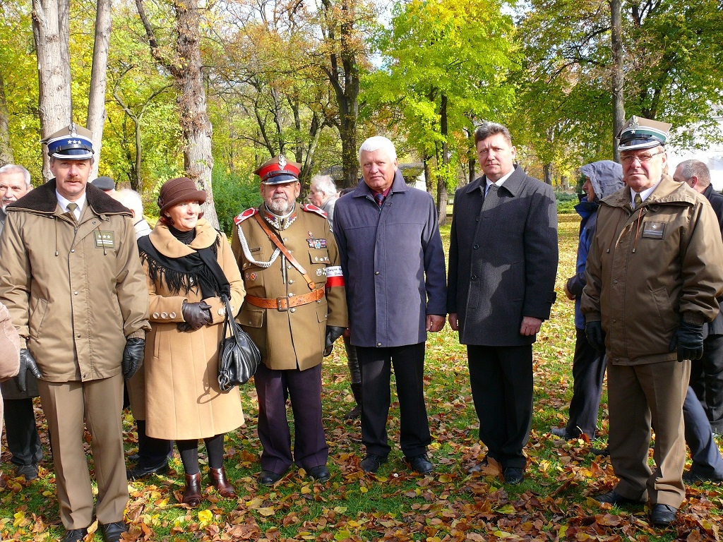 Uroczystości przy pomniku gen. Józefa Sowińskiego