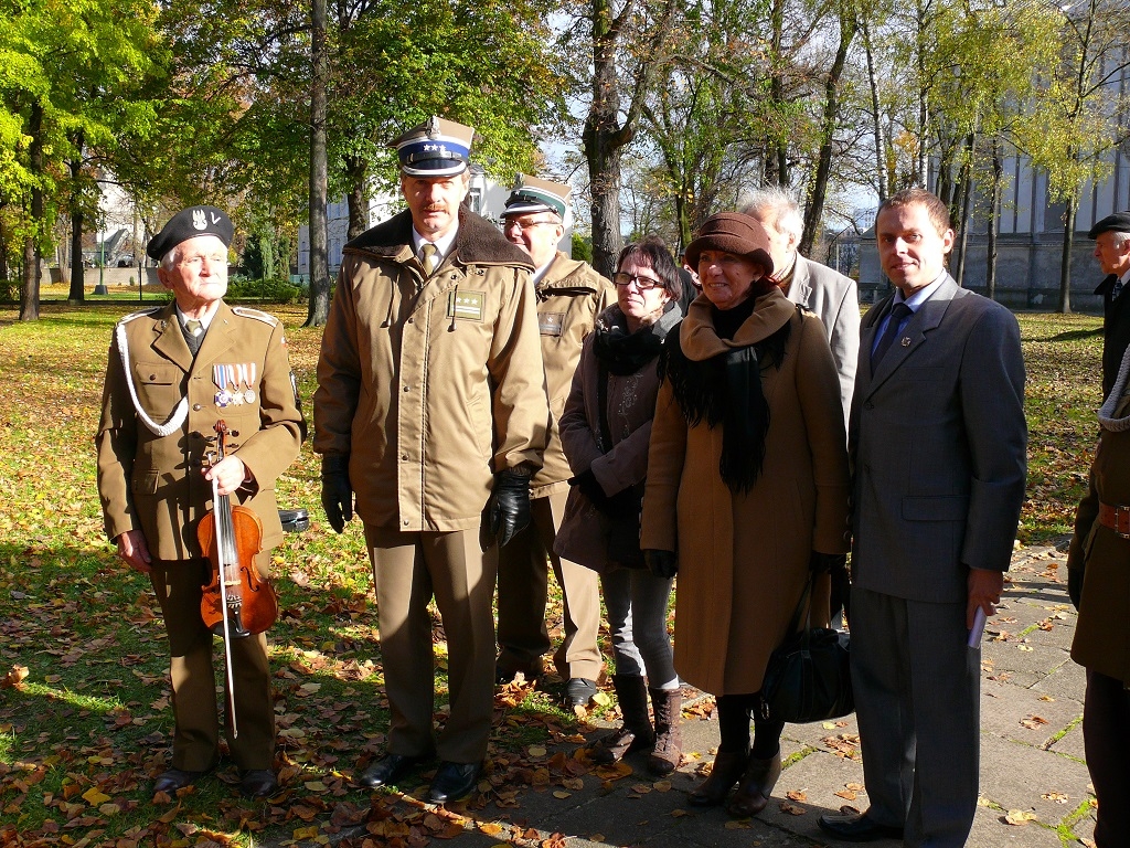 Uroczystości przy pomniku gen. Józefa Sowińskiego