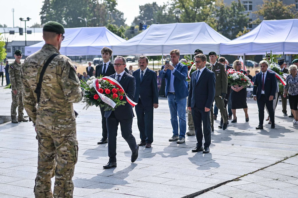 ZOR RP na obchodach 86. rocznicy wybuchu II wojny światowej w Częstochowie