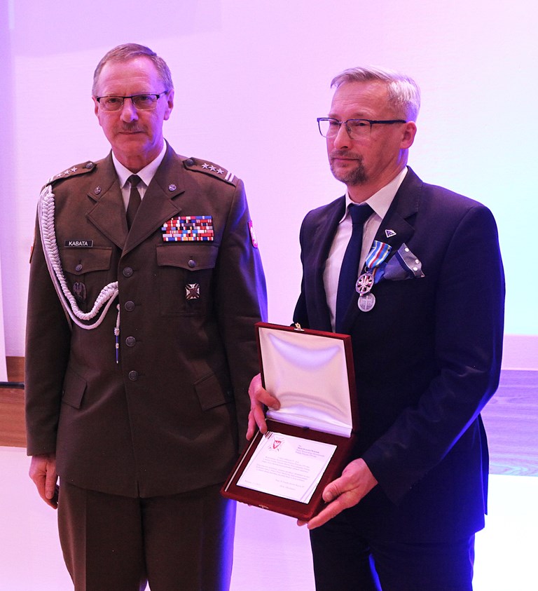 Delegacja ZOR RP na obchodach jubileuszu 25 - lecia Warszawskiego Stowarzyszenia Rodzina Policyjna 1939 r. i spotkaniu opłatkowym