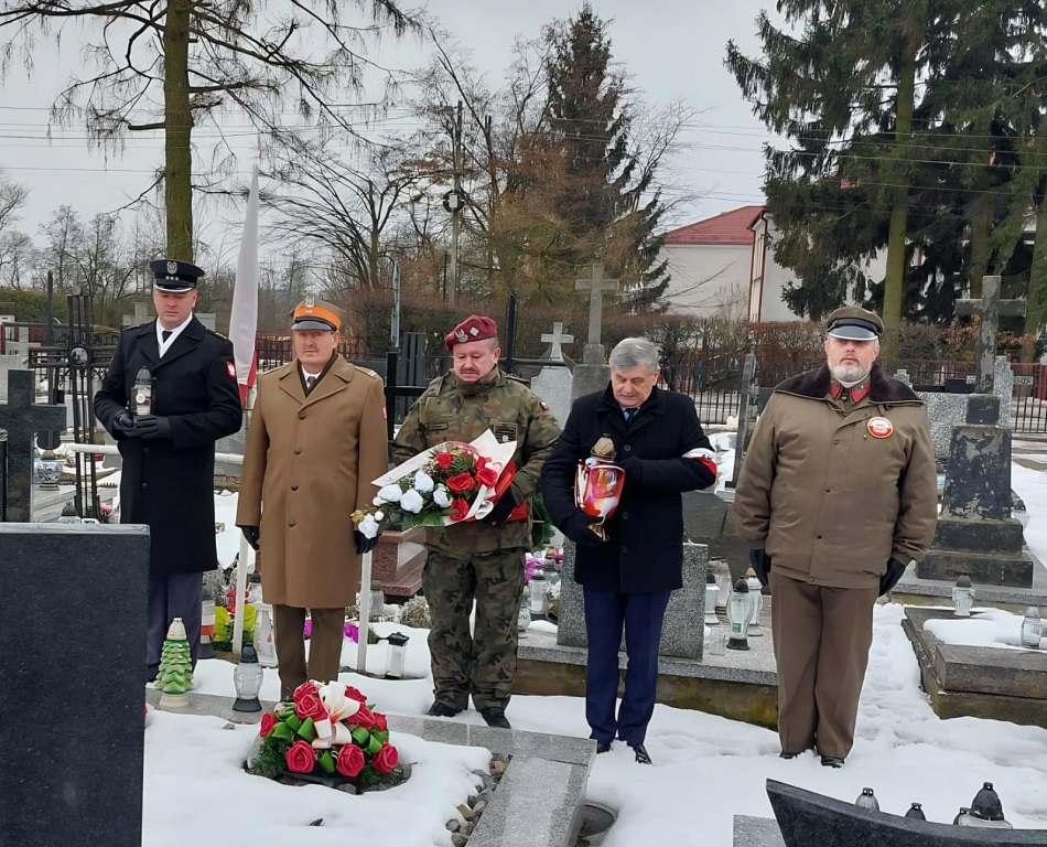 Uroczyste obchody Narodowego Dnia Pamięci Żołnierzy Armii Krajowej w Kraczewicach (Gmina Poniatowa)