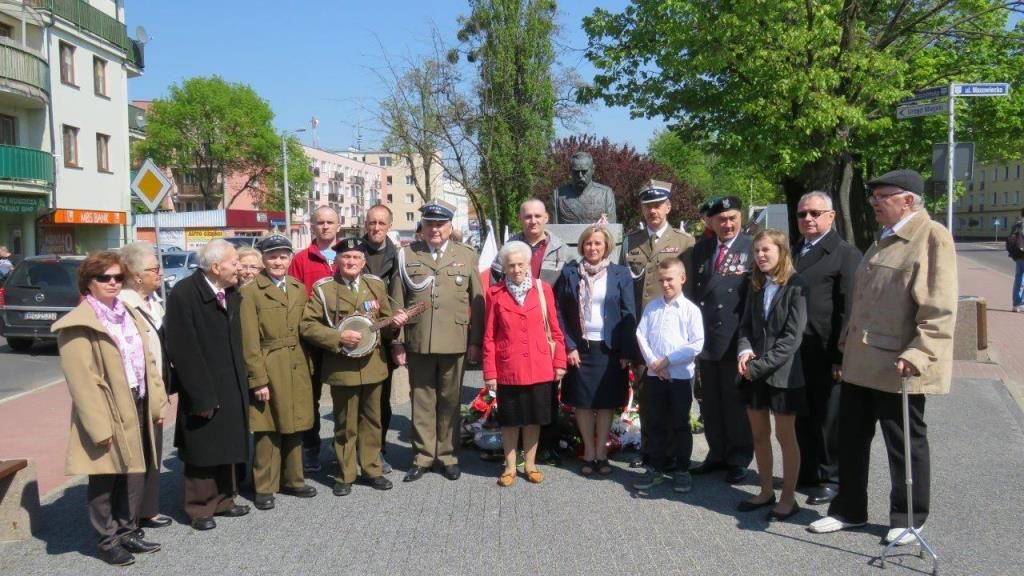 Obchody 82 rocznicy śmierci Marszałka Piłsudskiego w Nowym Dworze Mazowieckim Obchody 82 rocznicy śmierci Marszałka Piłsudskiego w Nowym Dworze Mazowieckim