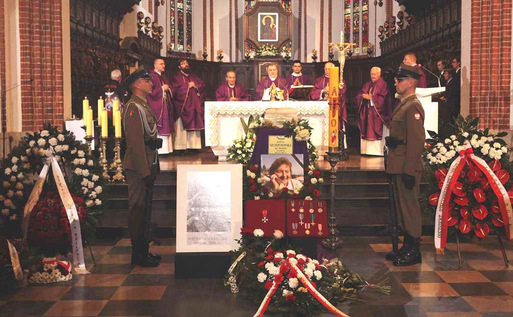 Pogrzeb druhny Hanny Szczepanowskiej. Uczyła nas miłości do Polski… 