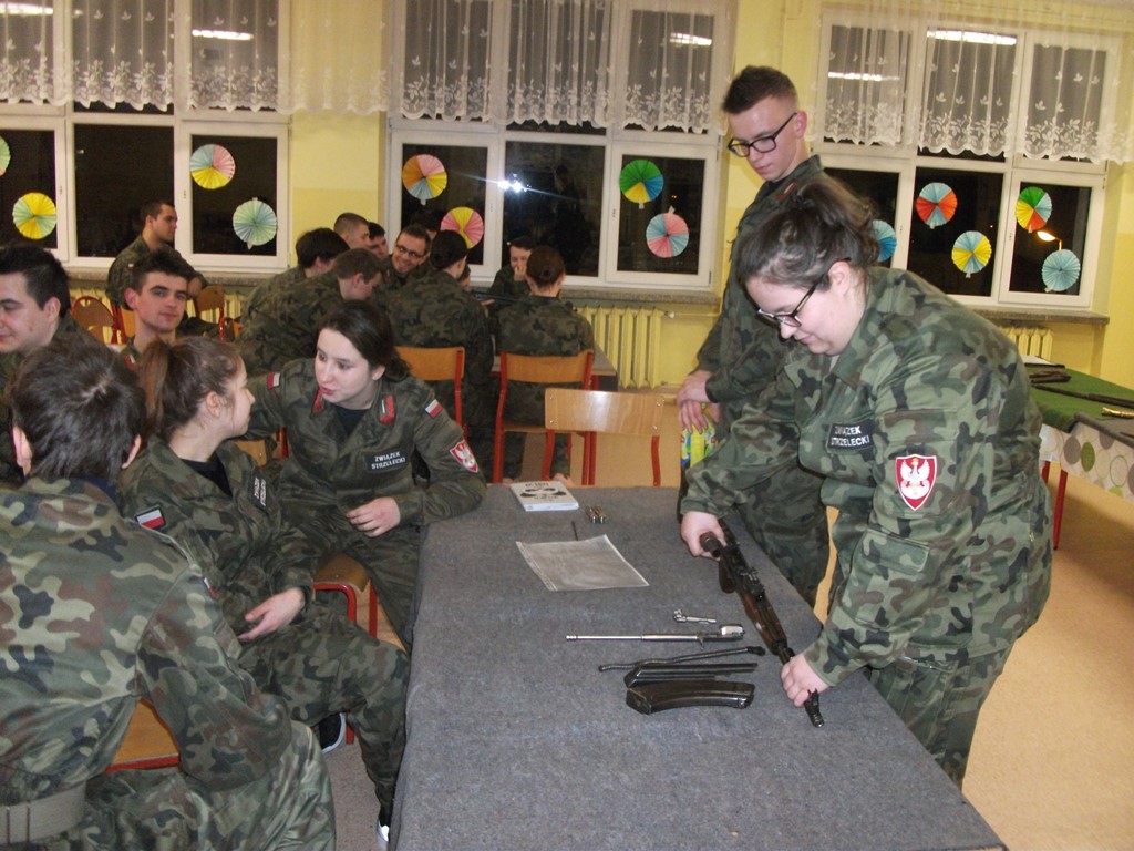 Członkowie ZOR RP szkolili strzelców w Puławach