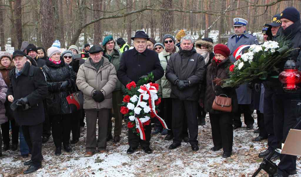 ZOR RP uczcił zamordowanych w Palmirach mieszkańców Legionowa